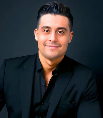 Portrait of Karim Elsayed, Agent.